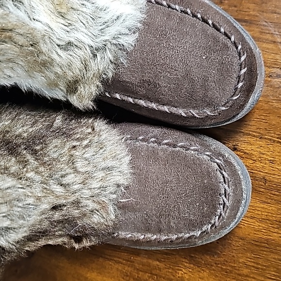 AMERICAN EAGLE WOMENS BROWN FAUX SUEDE & FUR BOOTS SIZE 8 - Picture 7 of 7